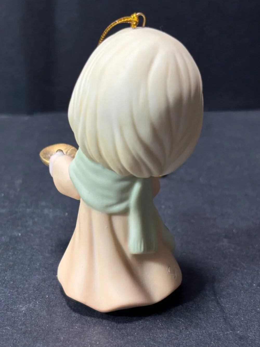 Precious Moments 2009 May Your Faith Light The Way Porcelain Bisque FLAW READ